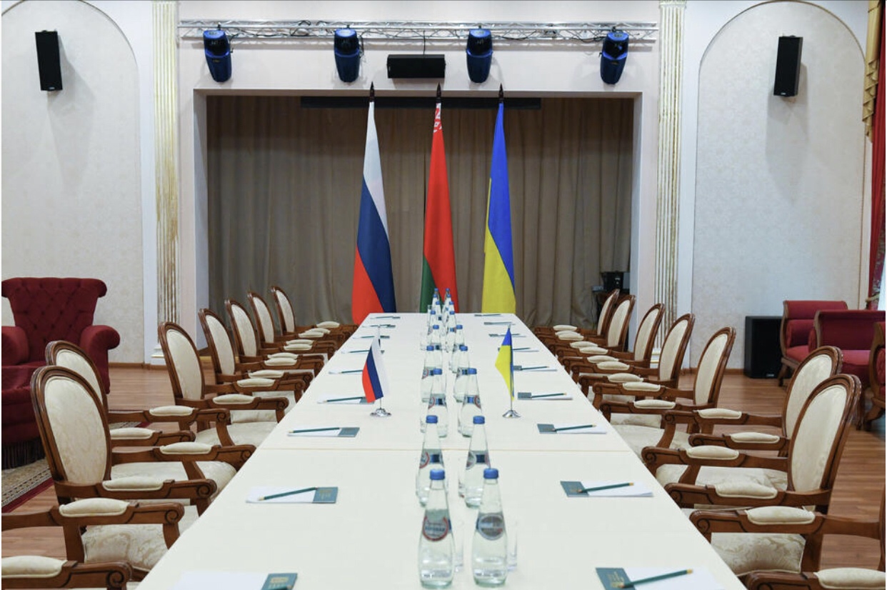 La Russie et l’Ukraine tiennent des pourparlers.- #UkraineRussiaWar #UkraineWar